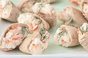 Your guests will flip for these mini pocket appetizers filled with creamy crab salad. Mini Pita Pockets, Quick Appetizer Recipes, Spicy Crab, Creamy Crab, Pita Pockets, Quick And Easy Appetizers, Crab Salad, Kraft Recipes, Kraft Heinz