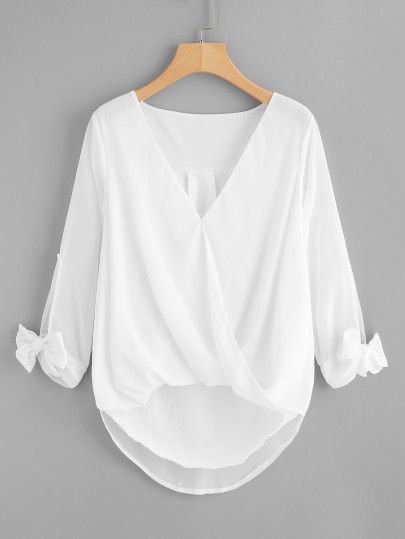 Casual Blouse Women, Sewing Tops, Surplice Top, Fashion Tops Blouse, Trendy Fashion Tops, Plain Tops, Ulzzang Fashion, Classic Chic, African Wear