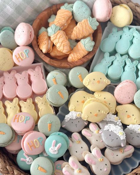 My dream Easter basket is full of macarons! Easter is in less than 2 weeks! Message me to order! 🐰🥕🐣 #lizmccluremacarons #macarons… | Instagram Baby Shower Macarons, Holiday Inspo, Shower Inspiration, Baby Shower Inspiration, Rabbit Baby, Holiday Cakes, Baby Shower Food, Baby Shower Theme, Peter Rabbit