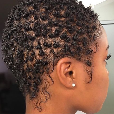 9 TWA Hairstyles For Short Natural Hair - The Glossychic Natural Hair Pictures, Short Hair Twist Styles, Twa Hairstyles, Natural Hair Cuts, Natural African American Hairstyles, Natural Hair Short Cuts, Curl Defining, Afrikaanse Mode, Girls Natural Hairstyles