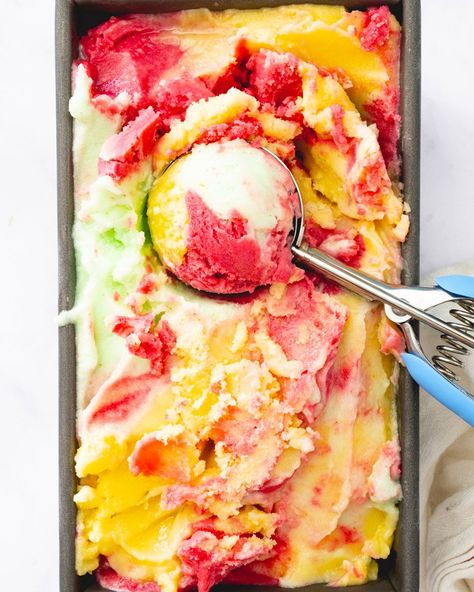 Sherbet Aesthetic, Frozen Yogurt Popsicles, Sherbet Recipes, Raspberry Sherbet, Ice Cream Companies, Lime Sherbet, A Couple Cooks, Healthy Ice Cream Recipes, Recipe For Christmas