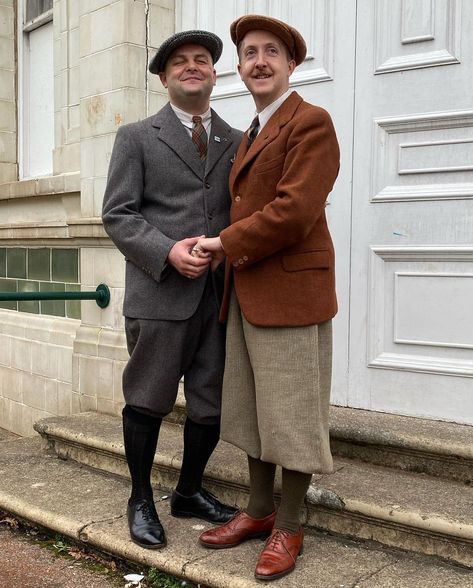 Cheeky Grin, Plus Fours, Vintage Mens Fashion, Inverness, Well Dressed Men, Costume Dress, Double Breasted Suit Jacket, Well Dressed, Make Me Smile