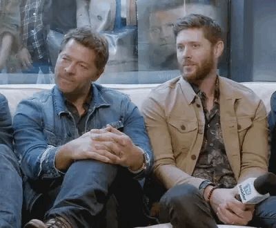 Jensen And Misha Gif, Cockles Misha And Jensen, Misha And Jensen, Jensen Ackles And Misha Collins, Jensen Ackles Gif, Fictional Relationships, Supernatural Fanfiction, Jared Supernatural, Spn Fandom