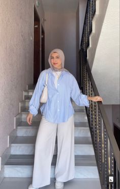 Outfits For The Summer, Hijabi Fashion Summer, Hijab Trend, Modest Spring Outfits, Color Combos Outfit, University Outfit, Hijab Fashionista, Hijab Trends, Muslim Outfits Casual