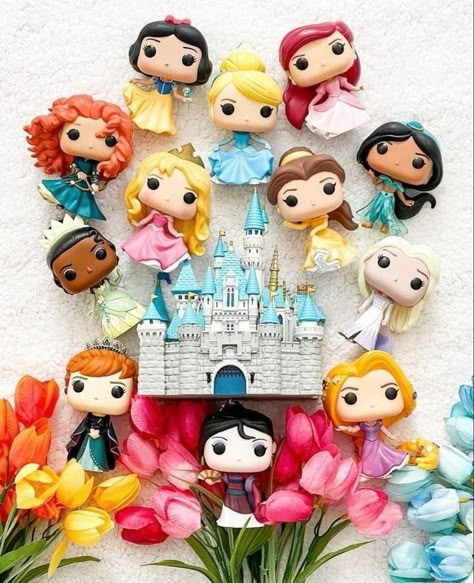 Funko Pop Aesthetic, Disney Funko Pop, Игрушки Funko Pop, Funko Pop Display, Funky Pop, Pop Figurine, Funko Pop Dolls, Disney Themed Outfits, Pop Characters