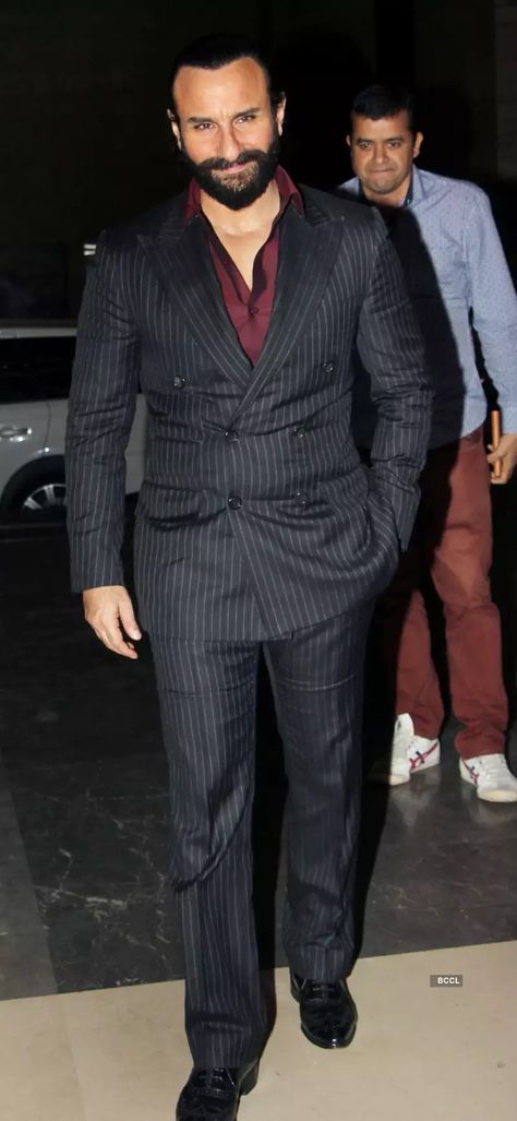 Saif Ali Khan Suit, Poses Aesthetic, Dress Better, Suit Ideas, Saif Ali Khan, Bollywood Outfits, Ali Khan, Men's Suits, Bollywood Celebrities