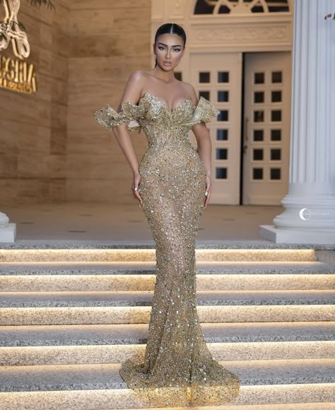 Glamorous Dresses Luxury, Extravagant Prom Dresses, Majestic Dress, Prom Shoot, Diamond Prom Dresses, Prom 2k24, Matric Dance Dresses, Met Gala Dresses, African Prom Dresses