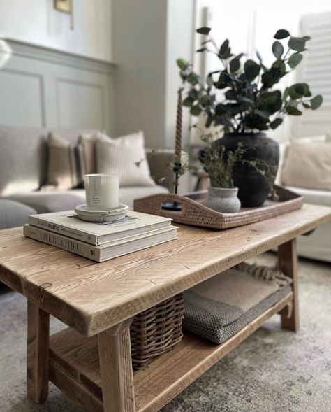 Big Tray Decor, Modern Cottage Coffee Table, Rectangular Coffee Table Decor, Rustic Chic Kitchen Decor, Rectangle Coffee Table Decor, Farmhouse Living Room Table, Comfy Cozy Home, Coffee Table Decor Living Room, Lounge Room Styling