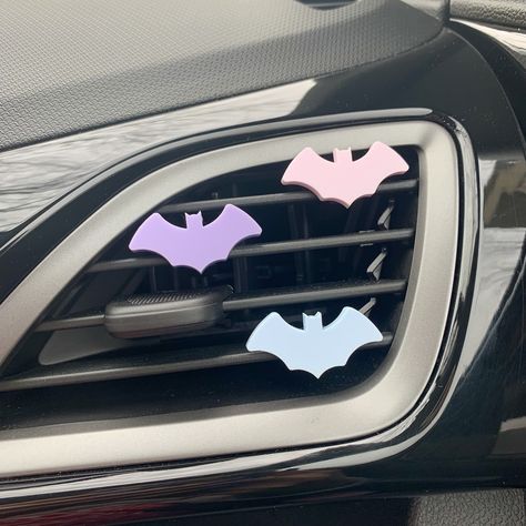 Pastel Goth Halloween, Goth Car, Bat Shape, Car Things, Car Deco, Purple Car, Car Vent Clip, Cool Car Accessories, Goth Halloween