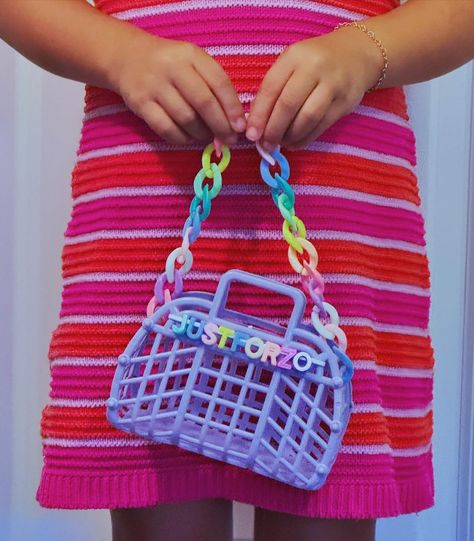 Our mini retro jelly bags are stealing hearts everywhere with their rainbow straps and personalized charm! They’re not just best sellers; they’re perfect for adding a touch of magic to birthday parties, making them unforgettable. 🌟 #MiniRetroJellyBags #RainbowMagic #PartyFavors #jellytote #jellybag #retrovibes #backtoschool #minifashionista #macaroncolors #pastelvibes #wholesalevendors #kidsboutique #girlmom🎀 Hearts Everywhere, Jelly Bags, Stolen Heart, Rainbow Magic, Jelly Bag, Kids Boutique, Girl Mom, Best Sellers, Jelly