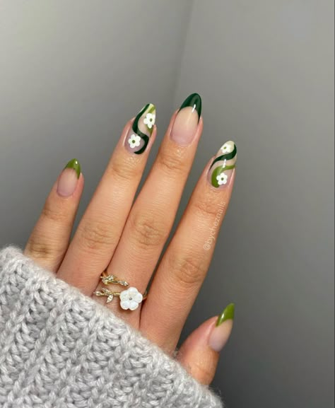 Cottagecore Nails, St Patricks Day Nails, Green Nail Designs, Happy Nails, Easter Nails, Rainbow Nails, Prom Nails, Fabulous Nails, Floral Nails