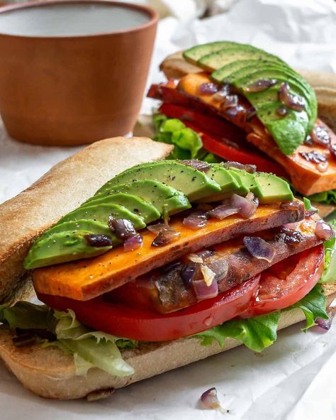 Sweet Potato Sandwich - Plant-Based on a Budget Sweet Potato Sandwich, Pan Fried Sweet Potatoes, Vegan Mashed Sweet Potatoes, Potato Sandwich, Tofu Sandwich, Potato Pasta, Avocado Sandwich, Vegan Mac And Cheese, Delicious Lunch