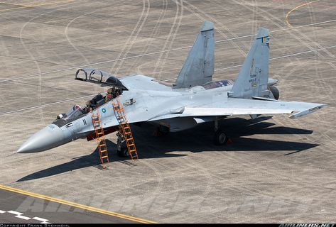 Malaysia Air Force, Royal Malaysian Air Force, Air Force Wallpaper, Sukhoi Su 30, Pulau Langkawi, Night Hawk, Russian Fighter Jets, Mirage 2000, Eurofighter Typhoon