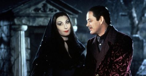 17 Relationship Goals Inspired by Gomez and Morticia Addams ... → 💘… Morticia Addams Quotes, Morticia Addams Dress, Raul Julia, Morticia And Gomez Addams, Addams Family Movie, Luis Guzman, Addams Dress, Addams Familie, Addams Family Values