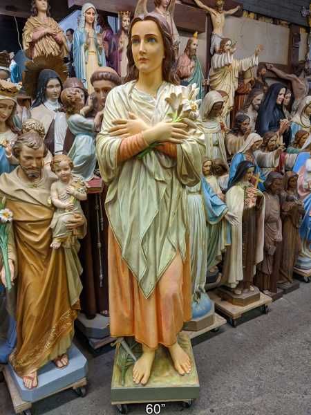 Saint Statues & Statuary - Used Church Items Historical Statues, Saint Statues, Easter Wall Art, Jesus Is Risen, Catholic Decor, Catholic Statues, Virgin Mary Statue, Bible Printables, Vintage Sculpture