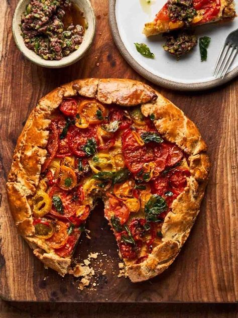 Tomato & ricotta galette | Jamie Oliver recipes Jamie Oliver Tomato Galette, Tomato Galette With Puff Pastry, Tomato Ricotta Tart, Tomato Ricotta Pie, Fancy Italian Food, Galette Tomato, Halloumi Bake, Ricotta Galette, Tomato Galette