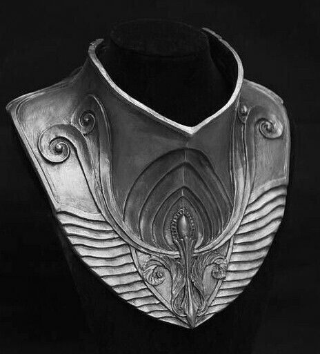 Fantasy Breastplate, Female Armor, Female Knight, Tattoo Project, Knight Art, Knight Armor, Dnd Art, Sketch Inspiration, Fantasy Armor