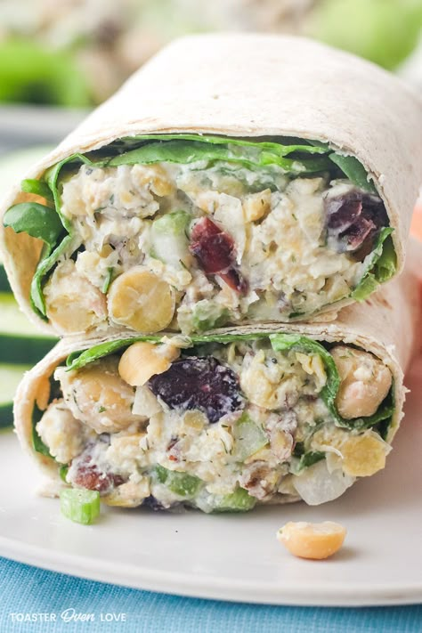 Salad wrap sliced in half and stacked on a plate. Chickpea Salad Wrap, Chickpea Wrap, Cashew Dressing, Vegetarian Eating, Vegan Gourmet, Vegetarian Sandwich Recipes, Salad Wrap, Wrap Recipe, Gourmet Breakfast