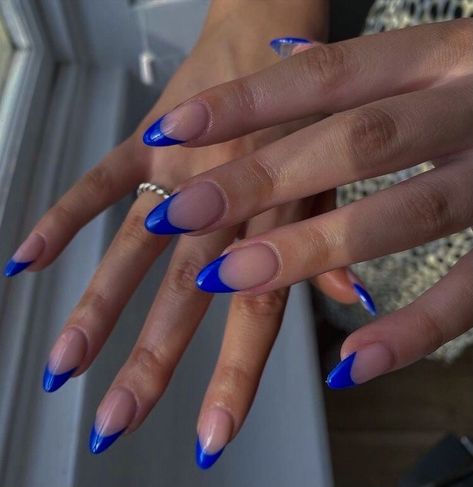 2023 Nail, Popular Nail Art, Broken Nails, Summery Nails, French Tip Acrylic Nails, Simple Acrylic Nails, Classy Acrylic Nails, Blue French, Almond Acrylic Nails