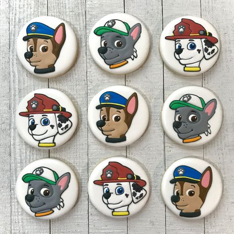 Paw Patrol Decorated Cookies, Paw Patrol Cookies Decorated, Galletas Paw Patrol, Paw Patrol Birthday Cookies, Paw Patrol Sugar Cookies, Paw Patrol Birthday Party Cake, Paw Patrol Cookies, Royal Icing Cakes, Paw Patrol Decorations