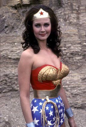 Wonder Woman Photos, To The Bone Movie, Adrienne Barbeau, Captain America Cosplay, Linda Carter, Lynda Carter, Gal Gadot, Supergirl, Serie Tv