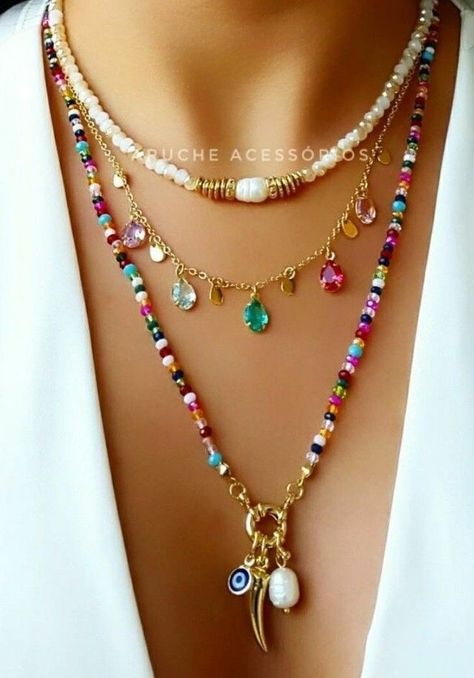 Beaded Necklace Trends 2023, Trending Jewellery 2023, Beaded Jewelry 2023 Trends, Outfits With Green Jewelry, Beading Trends 2023, Astrology Beaded Necklace, Handmade Jewelry 2023, Trending Beaded Bracelets 2023, Necklaces Trend 2024