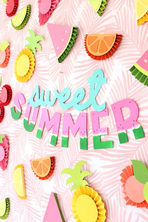 DIY Chipboard Letters for Summer |  crafts | craft ideas | craft ideas on a budget  | easy craft ideas Watermelon Lettering, Tutti Frutti Party, Diy Summer Decor, Fruit Birthday Party, Fruit Crafts, Anniversaire Diy, Fruit Birthday, Fiesta Tropical, Fruit Party