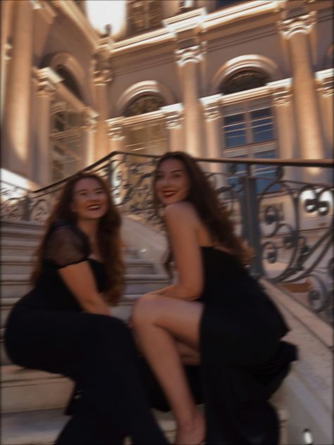 Best Friend Goals Aesthetic, Friend Goals Aesthetic, Aesthetic Friendship, 22nd Bday, Bff Photo, 21 Bday, Goals Aesthetic, Prom Dress Pictures, Prom Photoshoot