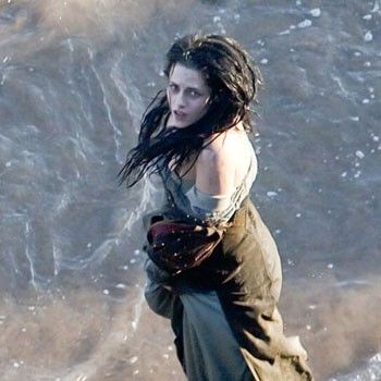 Kristen Stewart, Snow White, A Woman, Tumblr, Water, Hair, White