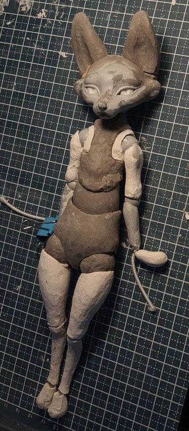 Wooden Puppet Aesthetic, Bjd Animal Dolls, How To Make Art Dolls, Doll Body Sewing Pattern, Weird Stuffed Animals Diy, Clay Dolls Diy, How To Make A Doll, Bjd Dolls Tutorial, Diy Art Doll