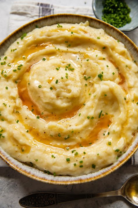 Celeriac Mash, Celeriac Recipes, Creamy Potatoes, Celery Recipes, Mash Recipe, Creamy Potato, 140 Pounds, My Career, Proper Nutrition