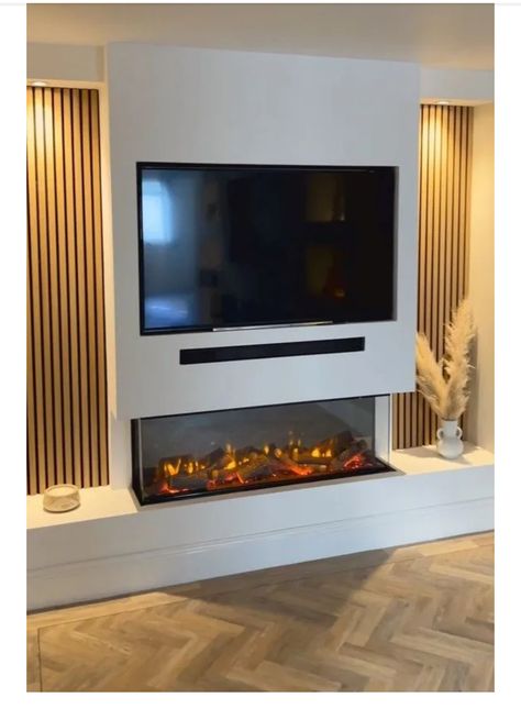 Simple Media Wall, Contemporary Electric Fireplace, Tv Above Fireplace, Tv Fal, Panel Ideas, Feature Wall Living Room, Built In Shelves Living Room, Living Room Wall Units, Living Room Built Ins