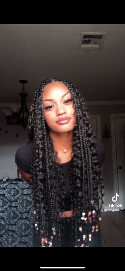 Sleek Braided Ponytail, Hairstyles Protective, Medium Box Braids, Cute Box Braids, Big Box Braids Hairstyles, Goddess Braids Hairstyles, Types Of Braids, Cute Box Braids Hairstyles, Quick Braided Hairstyles