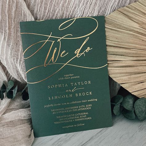 Leaf Font, Green And Gold Wedding, Green Gold Weddings, Quote Wedding, Popular Wedding Invitations, Dark Green Wedding, Dark Emerald Green, Green Themed Wedding, Emerald Green Weddings