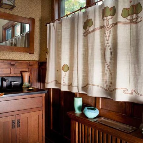 Craftsman Window Treatments, Craftsman Curtains, Craftsman Window, Small Basement Remodeling, Craftsman Interiors, Mission Style Homes, Craftsman Bathroom, Craftsman Decor, Arts And Crafts House