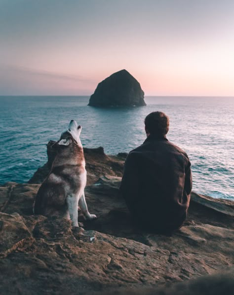 An Adventure Portfolio by Elliot Hawkey – Fubiz Media Man And His Dog, Bark At The Moon, Hiking Dogs, Dog Adventure, Man And Dog, Wolf Dog, Dog Travel, Dog Photography, The Villain