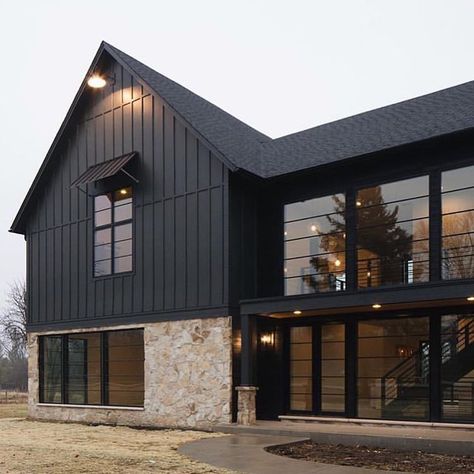 This home ooozes complete sophistication with its dark outline and of course; feature stone cladding 👌🏻 . . 📷@studiomcgee Multiple Building Home, Black Exteriors, Barn Exterior, Steel Homes, Exterior Finishes, Barn Houses, Farmhouse Exterior Design, Dream Farmhouse, Casas The Sims 4