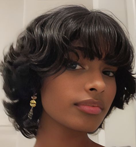 Short Lace Front Wigs Hairstyles, Short Haircuts For Women Square Face, Blond Short Hair Black Women, Bob Graduation Hair, Curly Short Hair Girl, Mini Bob Haircut Black Women, 2b Hair Short, Dixie Haircut Women, Wolfcut With Bangs Short