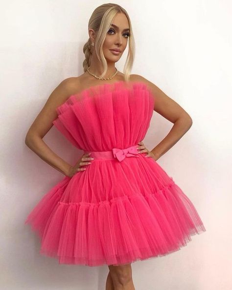 Fashion Bomb Daily on Instagram: “Another @realhousewivesofbeverlyhills beauty #ErikaJayne was spotted wearing the #Fashionbombdailyshop strapless flirty hot pink tutu…” Hot Pink Puffy Dress, Pink Puffy Dress, Short Puffy Dresses, Hot Pink Tutu, Fluffy Dress, Erika Jayne, Puffy Dresses, Brunch Dress, Holiday Barbie