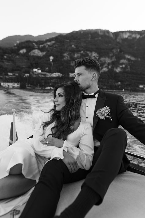 Lake Como Boat Wedding, Sicily Engagement Photos, Lake Como Engagement Photoshoot, Engagement Photos Italian, Iluvsarahii Engagement Photos, Italian Couple Photoshoot, Lake Como Engagement Shoot, Yacht Wedding Photos, Lake Boat Engagement Photos