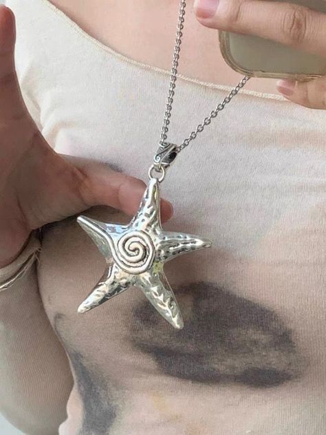 Chunky Jewelry Necklace, Beach Vacation Accessories, Summer Beach Jewelry, Pentagram Pendant, Y2k Necklace, Vacation Accessories, Starfish Necklace, Star Pendant Necklace, Silver Jewelry Necklace