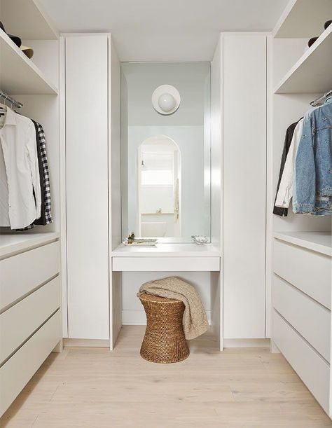 Closet With Vanity Built In, Walk In Closet With Vanity, Closet Vanity Ideas, Walk In Closet Vanity, Closet With Vanity, Small Walk In Wardrobe, Vanity In Bedroom, Built In Vanity, Small Walk In Closet