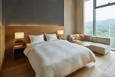 Wood-lined bedrooms, a minimal diner and a shop all feature inside the Muji Hotel in Shenzhen, which is due to open to the public later this month. Bedroom Design Modern Minimalist, Hotel Bedroom Design Modern, Muji Hotel, Hotel Bedroom Design, Muji Home, Design Japonais, Hotel Concept, Hotel Room Design, Hotel Bedroom