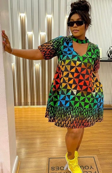 African Print Dresses Plus Size Ankara Fashion Styles, Loss Dress Outfit Ankara, Ankara Short Free Gown Styles, Plus Size Ankara Styles For Women, Ankara Short Gown Styles With Sneakers, Ankara Wedding Dress, Ankara Prom Dress, Maxi Dress Ankara, Short Ankara Dresses