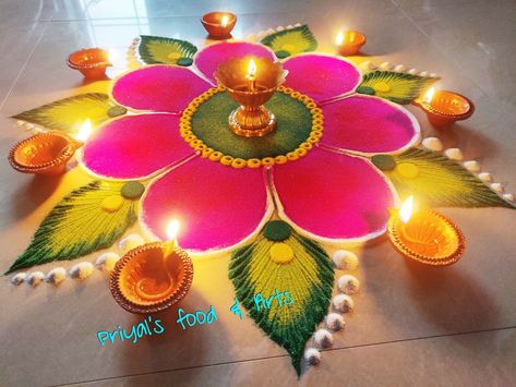 Artistic Rangoli, Diwali Designs, Rangoli Big, Creative Rangoli Designs, Rangoli Photos, Diwali Special Rangoli Design, Rangoli Videos, Creative Rangoli, Rangoli Diwali