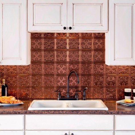 Country kitchen backsplash