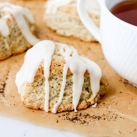 Earl Grey Scones - Knead Some Sweets Lavender Earl Grey Scones, London Fog Scones, Earl Grey Scones, Vanilla Scones, Lavender Earl Grey, Vanilla Icing, Baking Blog, Earl Grey Tea, Earl Gray