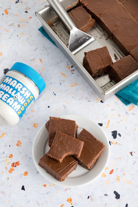 Vegan Fudge Recipe, Marshmallow Fluff Fudge, Vegan Frozen Dessert, Vegan Fudge Recipes, Dairy Free Fudge, Marshmallow Fudge, Jet Puffed Marshmallows, Malted Milk Balls, Vegan Fudge