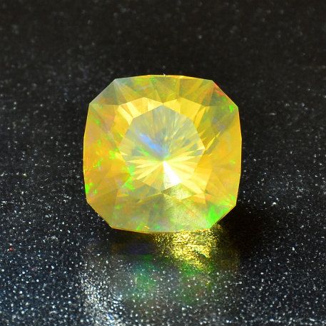 Rare Ethiopian Contra-Luz Opal Luz Opal, Pretty Rocks, Faceted Gems, Beautiful Rocks, Mineral Stone, Rare Gems, Minerals And Gemstones, Rocks And Gems, Gem Stones