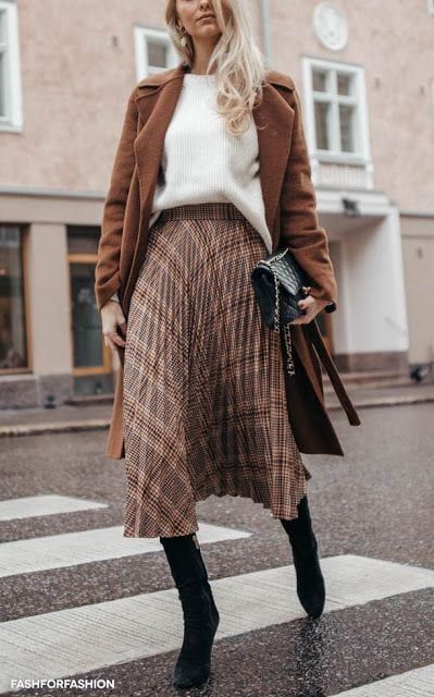 Outfits with Plaid Skirts 32 Ways to Style Plaid Skirts Adaline Bowman, Skirt Outfits Fall, Fall Outfits For Work, Cute Winter Outfits, Outfit Trends, Midi Skirts, A Skirt, Plaid Fashion, Skirt Outfit